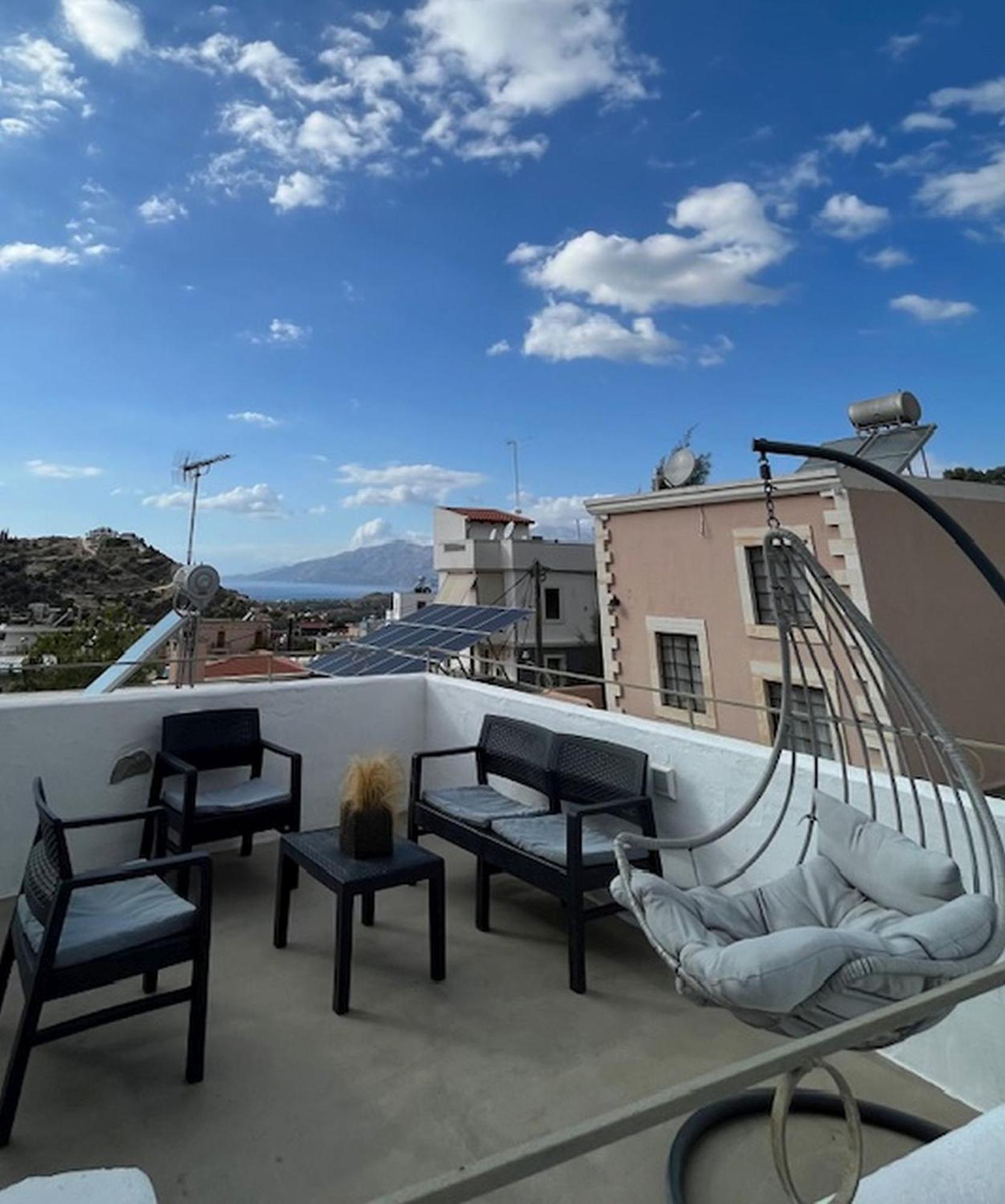 Sonia'S Luxury Apartment With Jacuzzi カミラリ エクステリア 写真